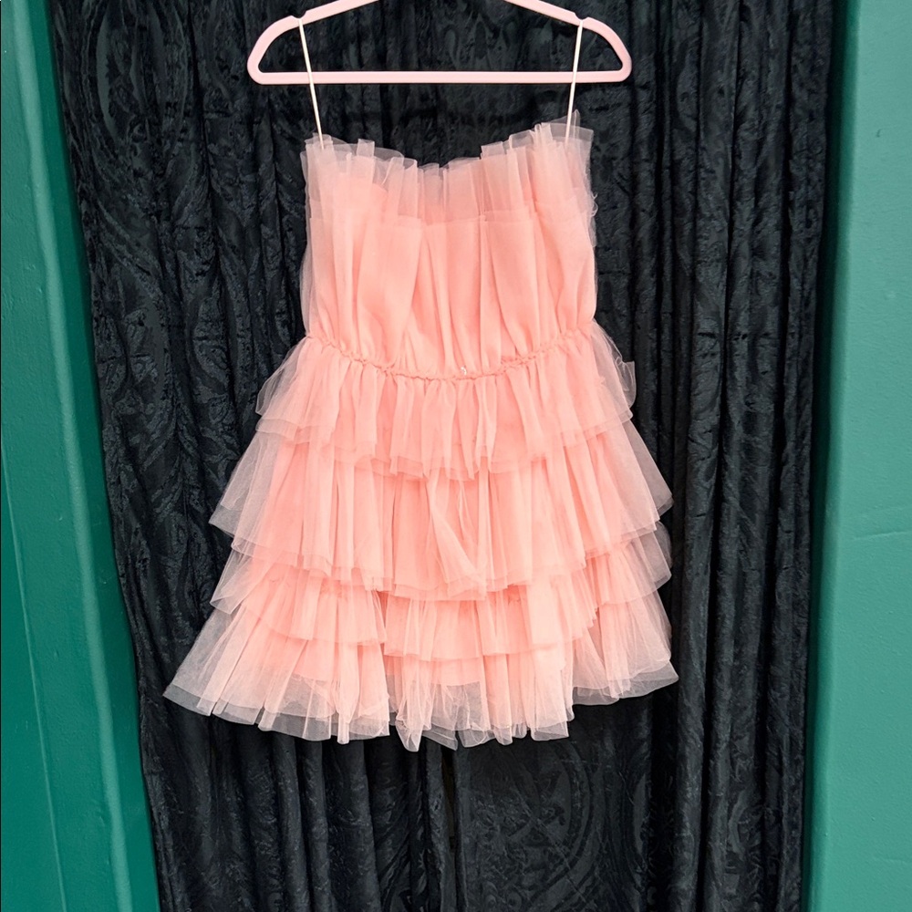Melon colored women’s Tiered Tulle Dress medium